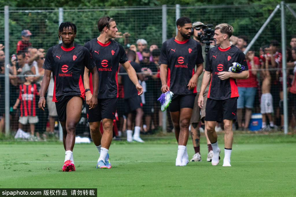 呈现了一场 呈现了一场