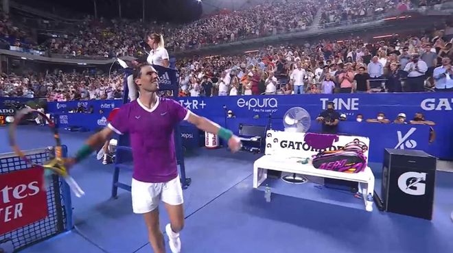 库里缺阵戴维斯12+10 勇士大胜活塞豪取4连胜